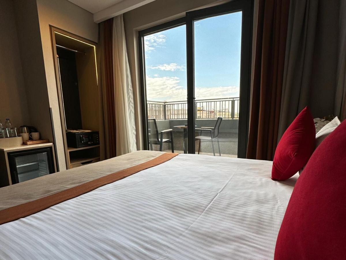 Hotel Edition Old